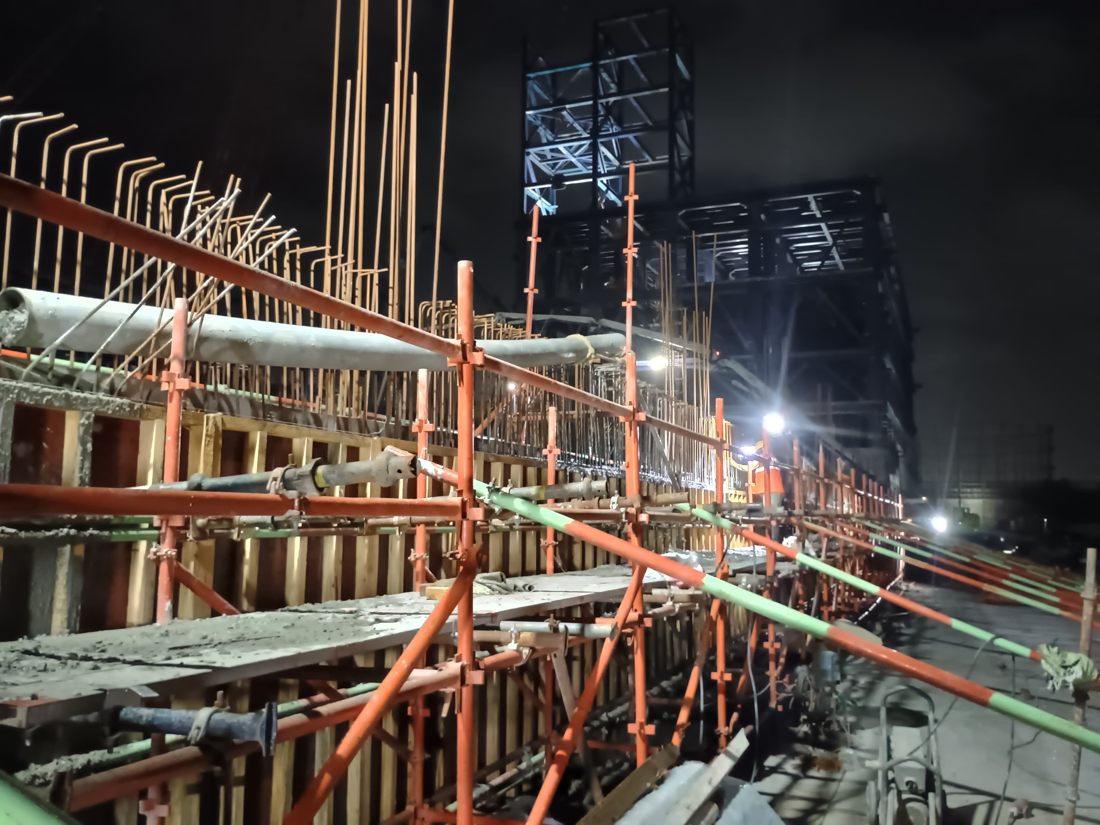 Formwork and staging